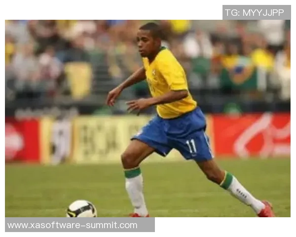 从零开始的足球之路:这些入门级球星为你揭开足球魅力的面纱 从零开始的足球之路:这些入门级球星为你揭开足球魅力的面纱