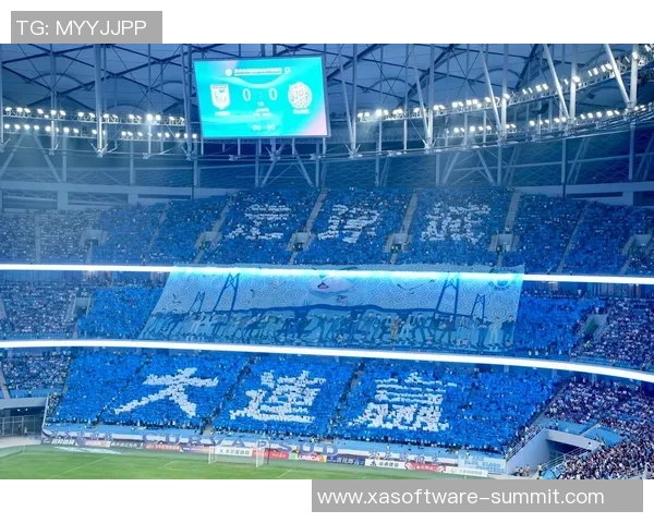 球星邮轮足球盛宴:与偶像同行体验激情四射的海上足球之旅 球星邮轮足球盛宴:与偶像同行体验激情四射的海上足球之旅